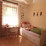 Traumapartment Poestlingberg, Reservierter Parkplatz, 4 Schlafzimmer * Linz