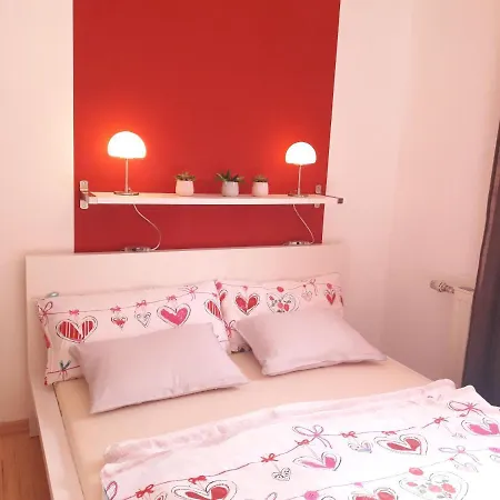 Traumapartment Poestlingberg, Reservierter Parkplatz, 4 Schlafzimmer * Linz