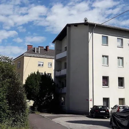 Traumapartment Poestlingberg, Reservierter Parkplatz, 4 Schlafzimmer *