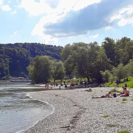 Apartment Traumapartment Poestlingberg, Reservierter Parkplatz, 4 Schlafzimmer