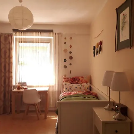 Appartement Traumapartment Poestlingberg, Reservierter Parkplatz, 4 Schlafzimmer *