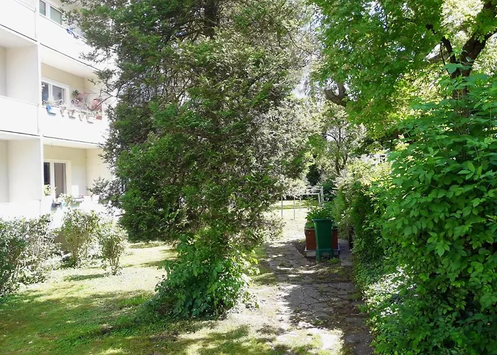 Traumapartment Poestlingberg, Reservierter Parkplatz, 4 Schlafzimmer * 린츠