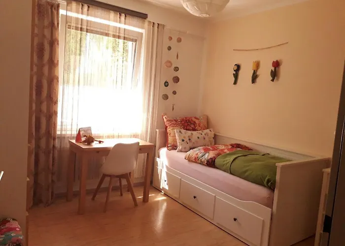 Traumapartment Poestlingberg, Reservierter Parkplatz, 4 Schlafzimmer * لينتز